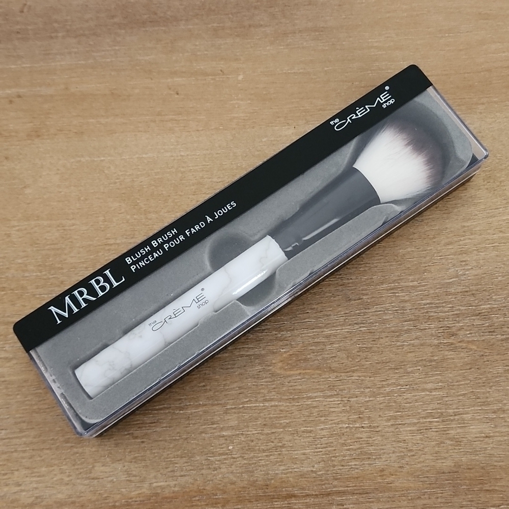 The Creme Shop MRBL Marble Makeup Brush Set Blush & Angled Brow Brush NEW - Picture 3 of 10